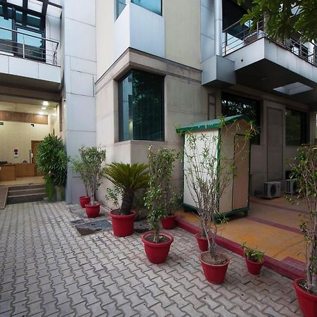 Imperial Apartment Fortis Gurgaon Dış mekan fotoğraf